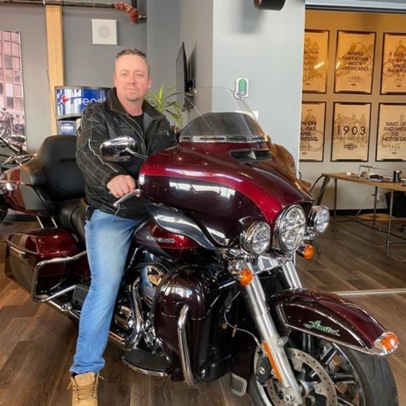 Meet your Posher, Philippe - Picture 1 of 1